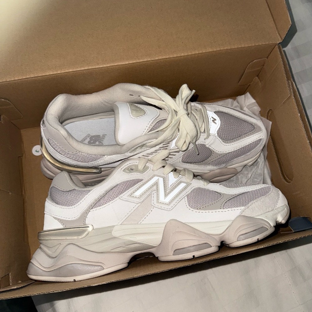 New Balance Grey and Beige Lifestyle Sneakers